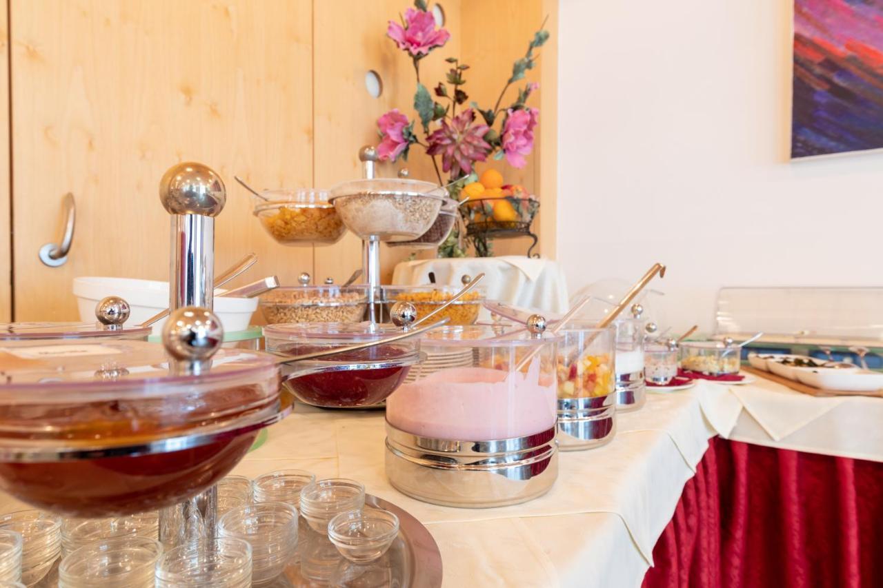 Hotel Bokan Exclusiv Грац Екстер'єр фото