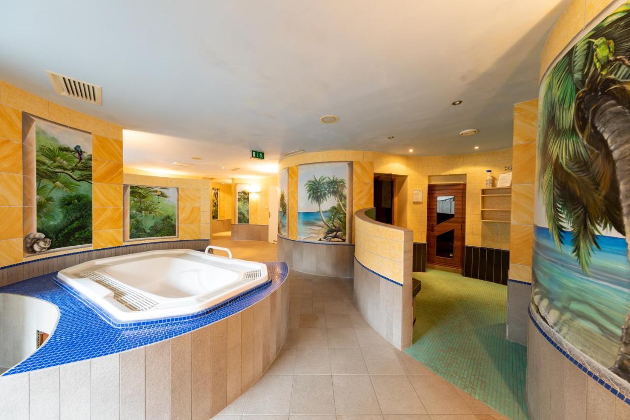 Hotel Bokan Exclusiv Грац Екстер'єр фото